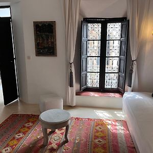 Uitgebreide Kamer met een King Size Bed